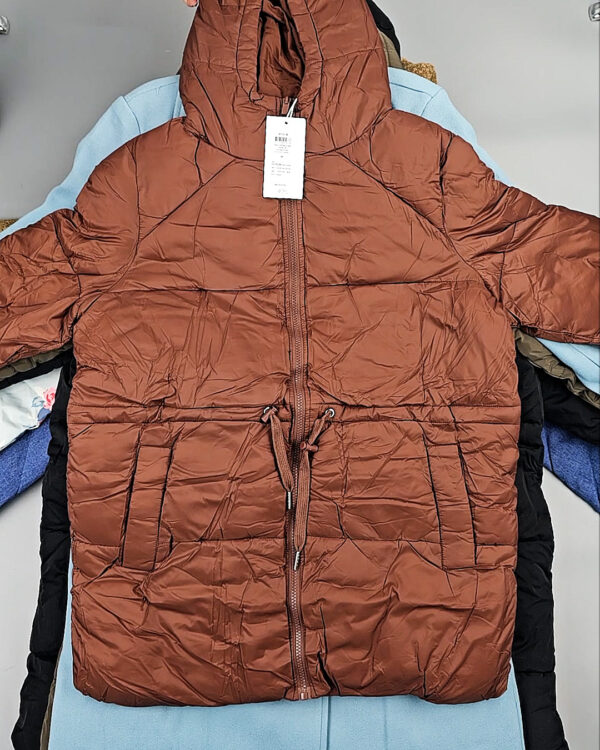 Фотография  858 - Верхняя одежда VILA 104#10 кг, ЛОТ СТ-9714 оптом в Екатеринбурге и Свердловской области