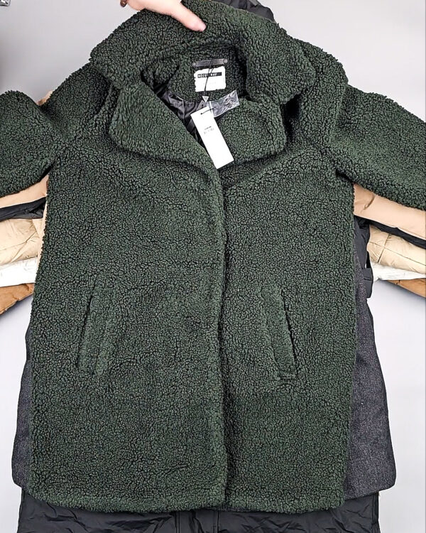 Фотография  183 - Верхняя одежда BESTSELLER Дания#11,35 кг, ЛОТ СТ-9706 оптом в Екатеринбурге и Свердловской области