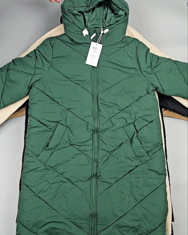 Фотография  976 - Верхняя одежда VILA 104#10 кг, ЛОТ СТ-9715 оптом в Екатеринбурге и Свердловской области