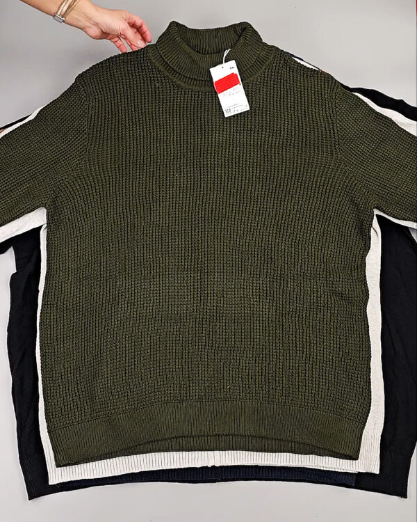 Фотография  954 - Джемпера мужские C&A 025#7,6 кг, ЛОТ СТ-10006 оптом в Екатеринбурге и Свердловской области