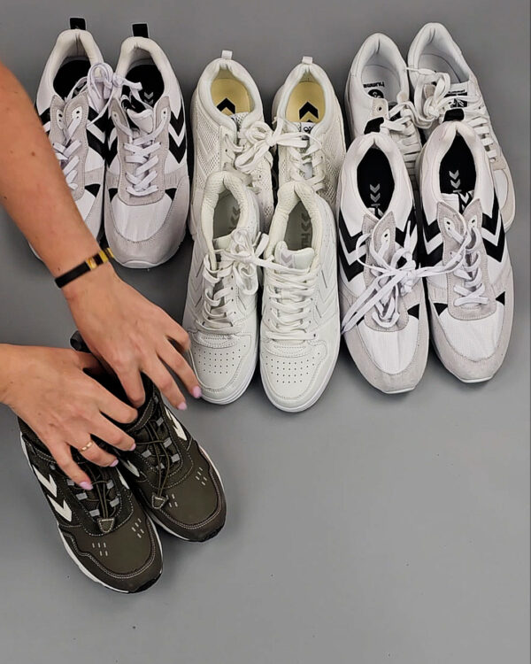 Фотография  903 - Кроссовки Hummel, 10 шт, ЛОТ СТ-9783 оптом в Екатеринбурге и Свердловской области