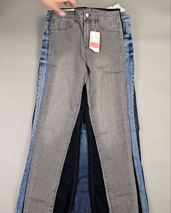 Фотография  669 - Джинсы C&A ж/м#10 кг, ЛОТ СТ-9865 оптом в Екатеринбурге и Свердловской области