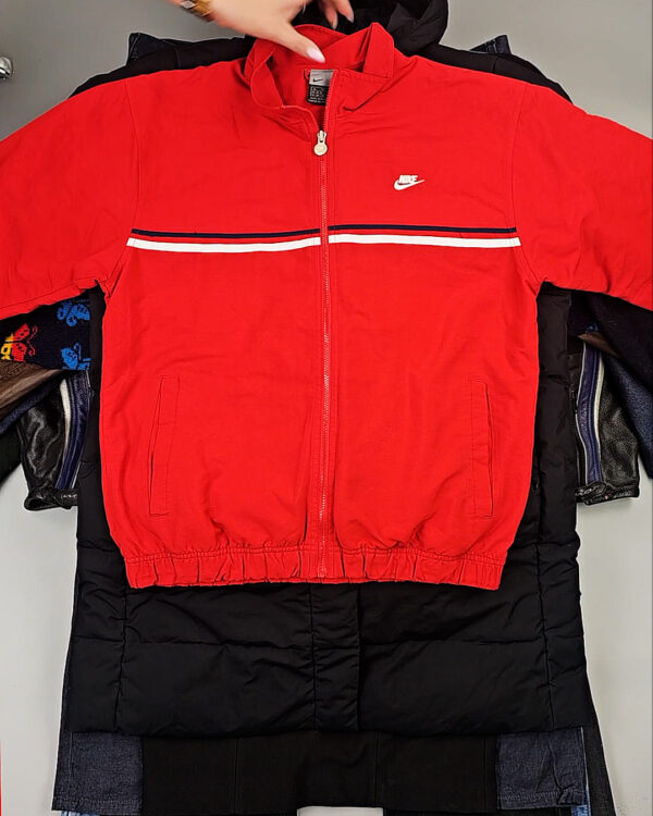 Фотография  813 - Vintage Black#50 кг, ЛОТ СХ-0210 оптом в Екатеринбурге и Свердловской области