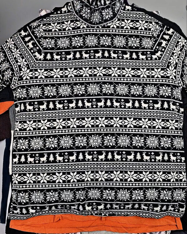 Фотография  543 - Oversize Winter mix LUX#25 кг, ЛОТ СХ-0238 оптом в Екатеринбурге и Свердловской области