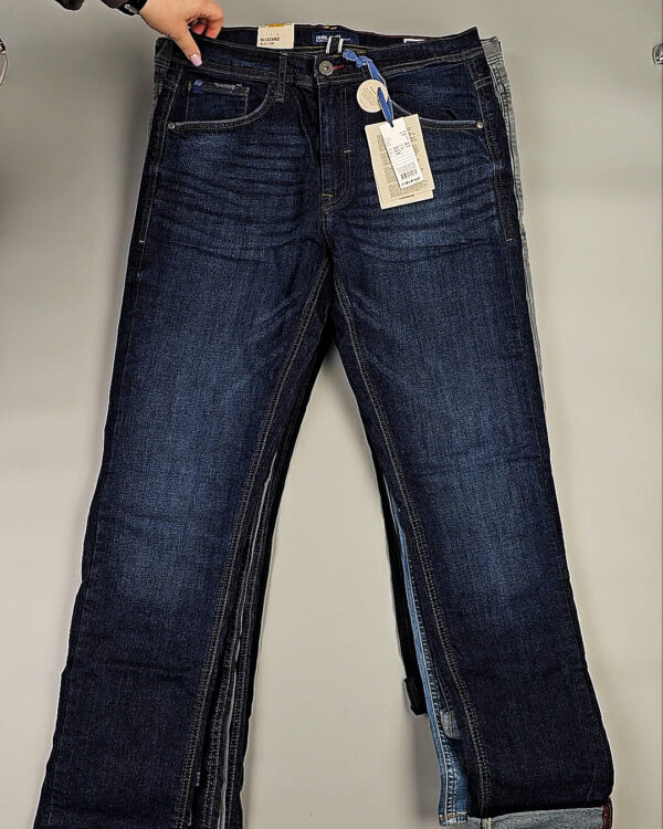 Фотография  382 - Джинсы BLEND HE 075#10 кг оптом в Екатеринбурге и Свердловской области