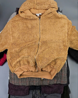 Купить Женский микс зима (Winter mix)#20 кг, ЛОТ СХ-0205 оптом в Екатеринбурге и Свердловской области