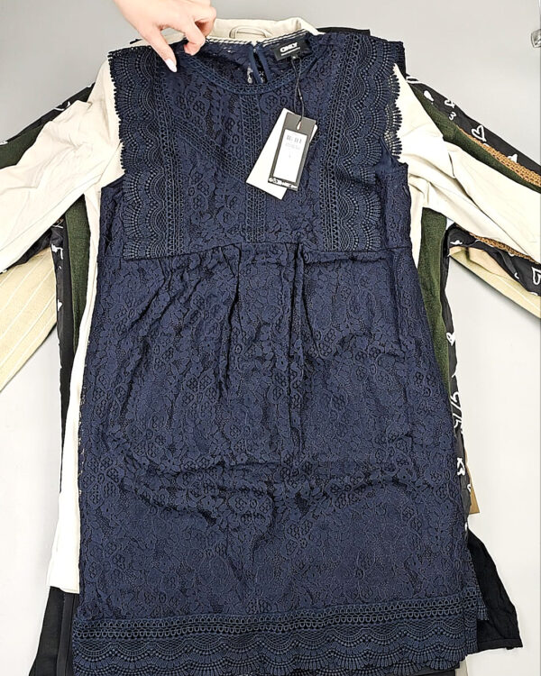 Фотография  816 - ONLY Winter mix 104#15 кг, ЛОТ СТ-9948 оптом в Екатеринбурге и Свердловской области