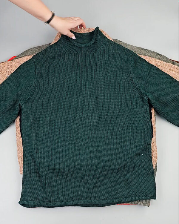 Фотография  482 - Джемпера СТОК CAN#10 кг, ЛОТ СТ-9915 оптом в Екатеринбурге и Свердловской области