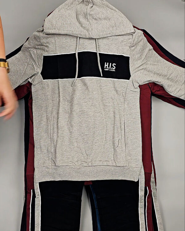 Фотография  931 - Спортивные костюмы (Herren-Trainingsanzuge voп HIS)#17,1 кг, ЛОТ СТ-9630 оптом в Екатеринбурге и Свердловской области