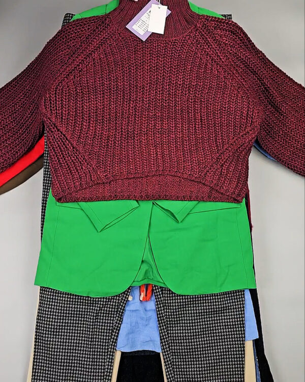 Фотография  173 - DK+Bestseller 085#16 кг, ЛОТ СТ-9950 оптом в Екатеринбурге и Свердловской области