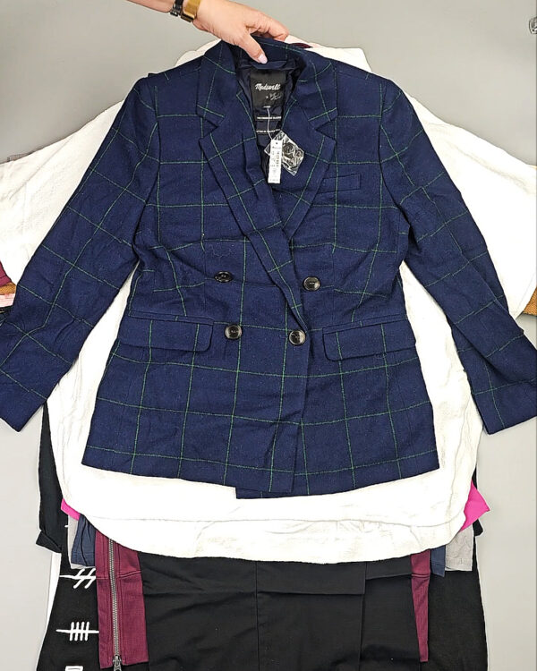 Фотография  432 - CANADA  Winter mix 64#15 кг, ЛОТ СТ-9807 оптом в Екатеринбурге и Свердловской области