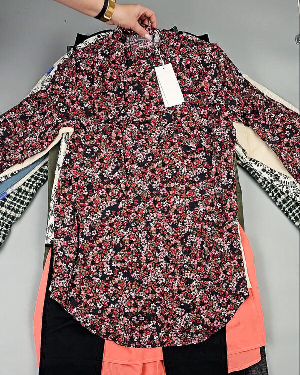 Фотография  260 - DK+Bestseller 085#16 кг, ЛОТ СТ-9953 оптом в Екатеринбурге и Свердловской области