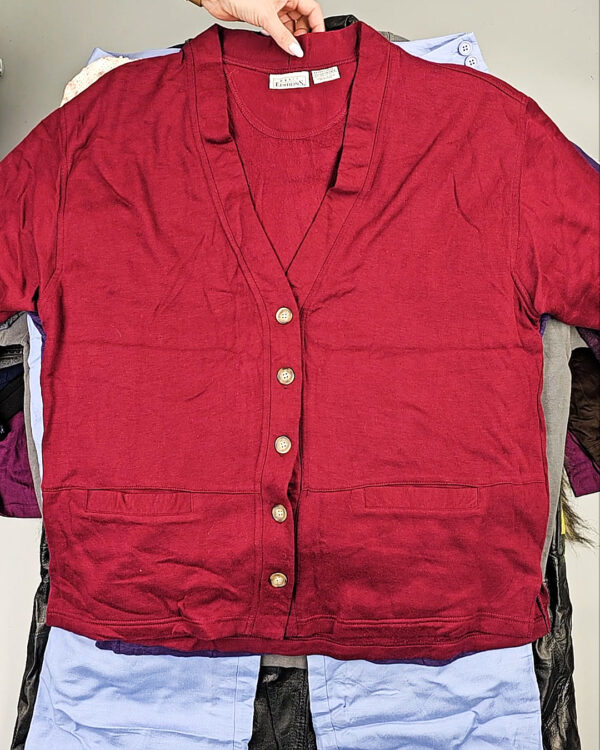 Фотография  672 - Oversize Winter mix LUX#25 кг, ЛОТ СХ-0239 оптом в Екатеринбурге и Свердловской области