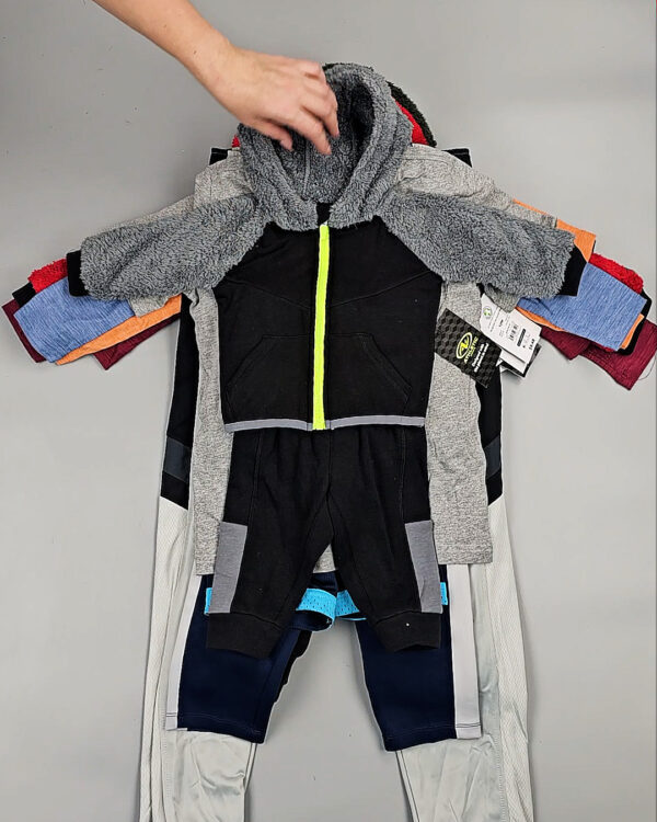 Фотография  294 - Спортивные костюмы дети CAN#6 кг, ЛОТ СТ-9739 оптом в Екатеринбурге и Свердловской области