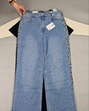 Фотография  500 - DK+Bestseller 085#16 кг, ЛОТ СТ-9952 оптом в Екатеринбурге и Свердловской области