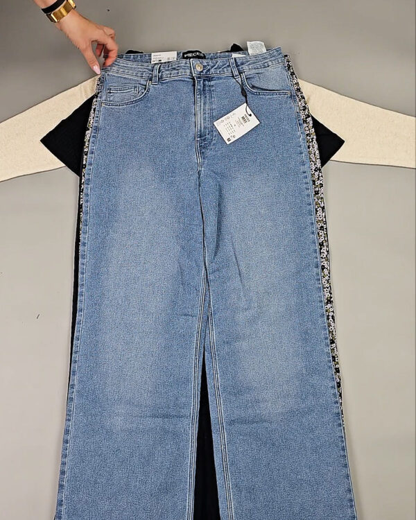 Фотография  486 - DK+Bestseller 085#16 кг, ЛОТ СТ-9952 оптом в Екатеринбурге и Свердловской области