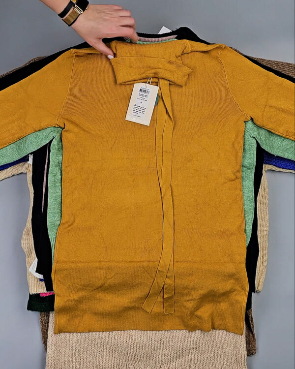 Фотография  395 - Джемпера Bestseller 104#7 кг, ЛОТ СТ-10042 оптом в Екатеринбурге и Свердловской области