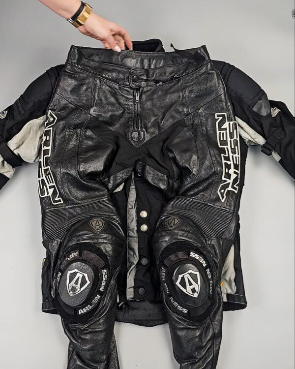 Фотография  244 - МОТО одежда mix БМ#19,4 кг, ЛОТ СХ-0277 оптом в Екатеринбурге и Свердловской области