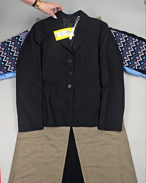 Фотография  260 - JACK JONES Women Winter mix 075 #15 кг, ЛОТ СТ-10010 оптом в Екатеринбурге и Свердловской области