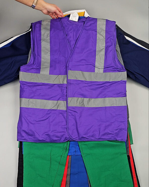 Фотография  850 - Рабочая одежда крем+экстра (Work clothes cr+ex)#25 кг, ЛОТ СХ-0264 оптом в Екатеринбурге и Свердловской области