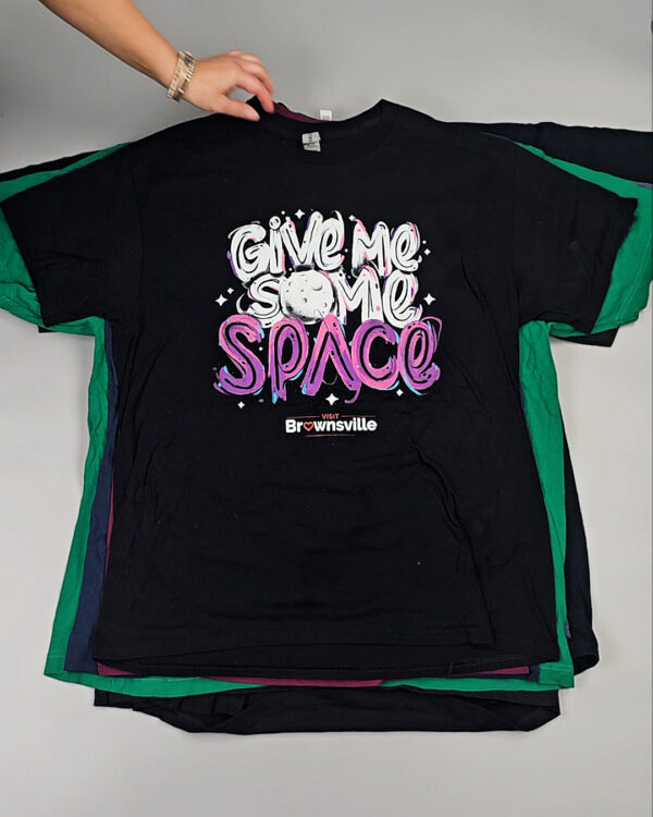 Фотография  601 - Футболки м/ж (Super T-Shirts Printed)#10 кг, ЛОТ СХ-0270 оптом в Екатеринбурге и Свердловской области